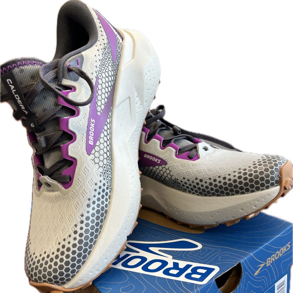 Brooks Caldera 6